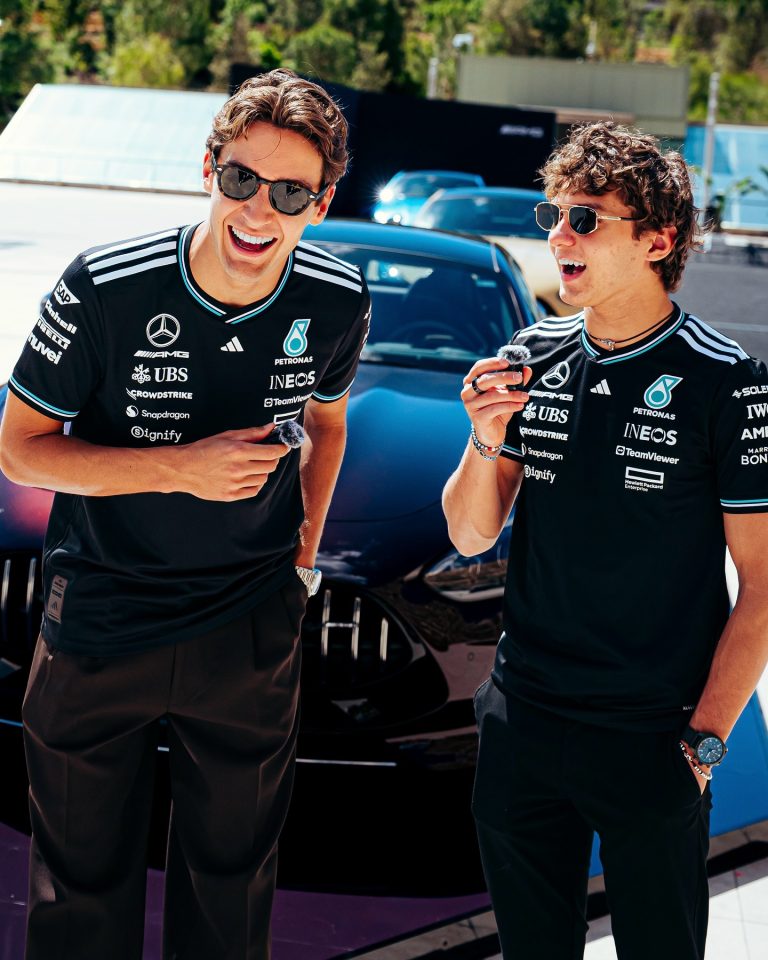 Mercedes renova com Russell e Antonelli para F1 2026